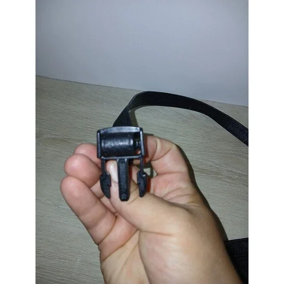 Wilsons Genuine Leather Fanny Pack Black With American Flag Closure Vintage - Picture 15 of 16